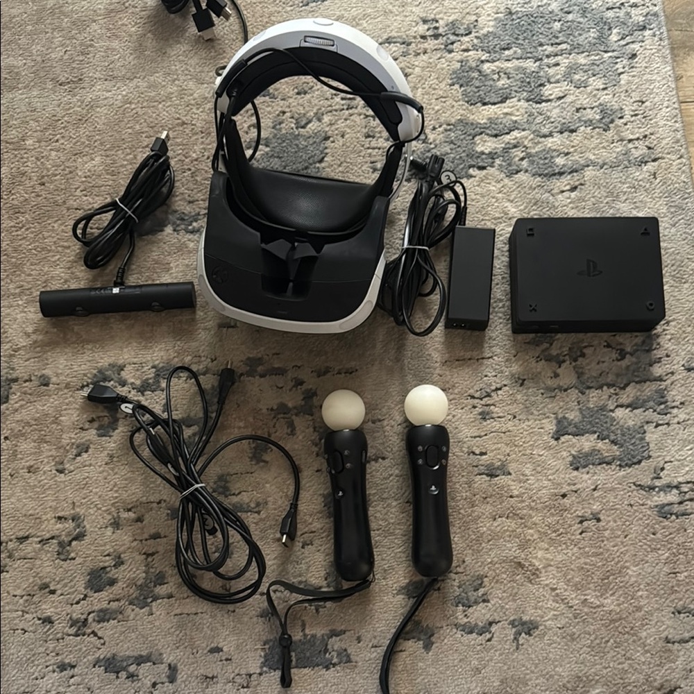 Black and White VR Headset with Ergonomic Controllers for PC and Console